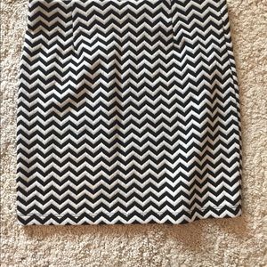 No name checkered skirt size M